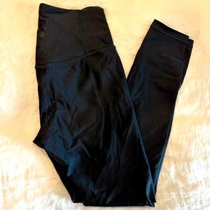 Athleta elation shine leggings size Small